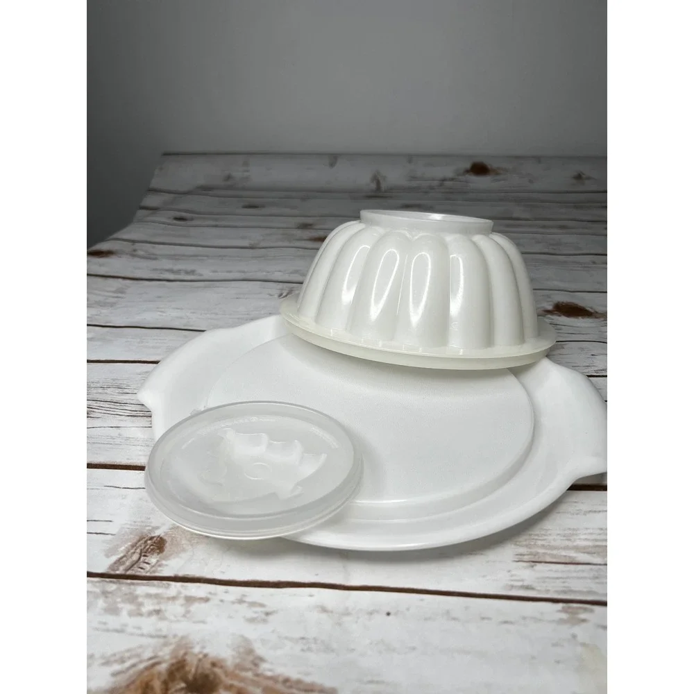 Tupperware Excellent Jel-N-Serve Jello Mold White Vintage‎ Fluted 3pc Set OS